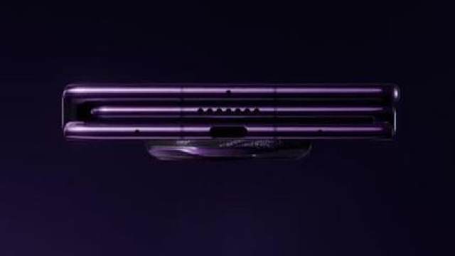华为全新三折叠旗舰机型HUAWEI Mate XT 2 非凡大师首发搭载心电监测功能