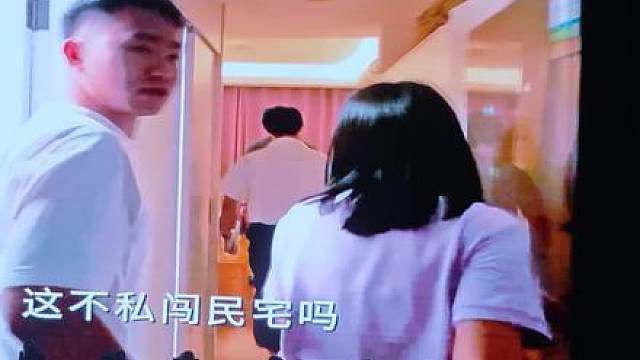 中科大迎新晚会精彩短片：《反卷的名义》 
导演和原片在这里 ૧()૭