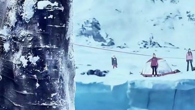 男子困在滑索上大喊大叫，雪崩到来前女子居然成功逃掉