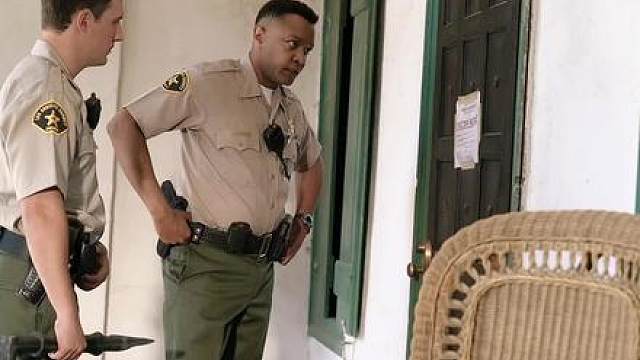 《反恐特警组》暴力对抗强拆案