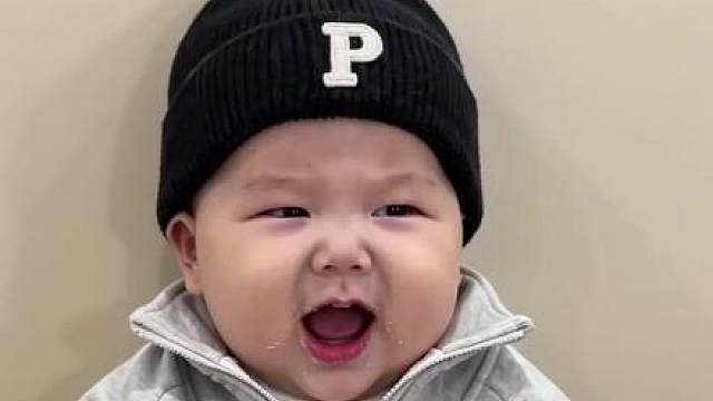 幼儿园第一天上学小孩哥补刀的一天