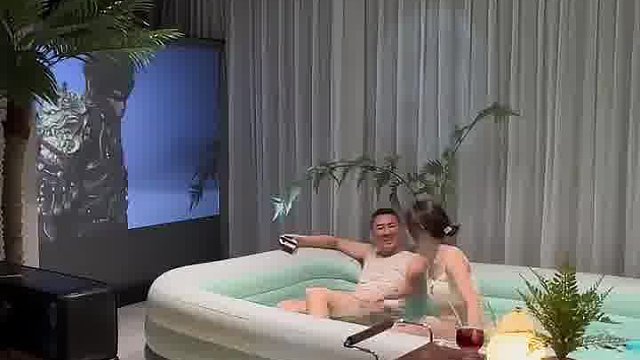 这充气泳池看起来质量不错，有卖的吗
