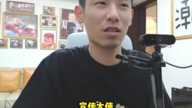 白老板太给力了！明天要把宝哥仓库里的枪塞满！