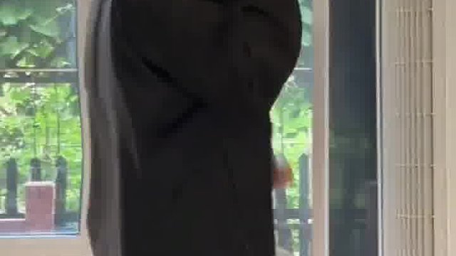 太热了快开空调