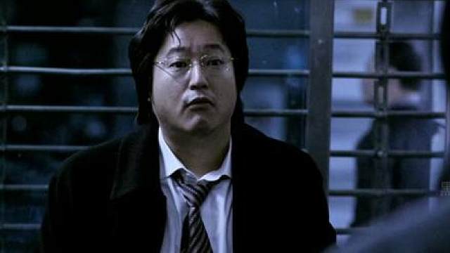 经典高分大片《黄海》，两大影帝联合演绎，不少人因为它入坑韩片