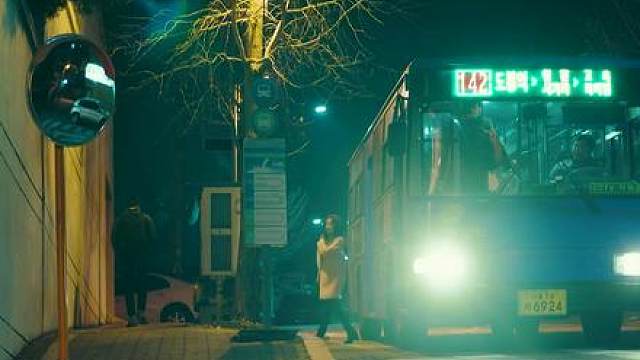 多名女孩下夜班被黑衣人绑架，大力女子都奉顺-5