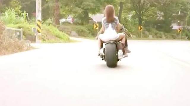 韩剧悬疑电影2012年《变身小姐》纯属虚构仅供娱乐