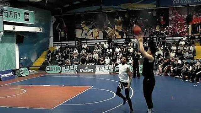 nba球员又怎样，孟博龙爆打特雷伯克，集梦会长千万年薪不保！！