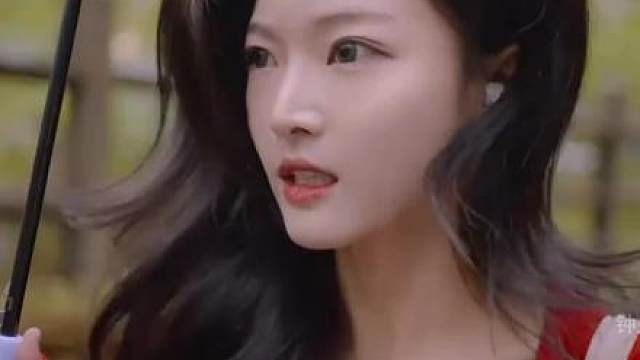 美女男人自由使用卡，结果当晚便出现在他家！