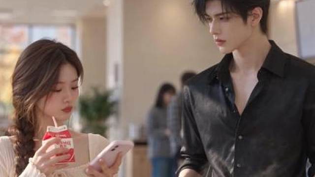 约饭就约饭，为什么问我有没有男朋友？ 全校都怕的财阀少爷在我家刷过碗 第三集。后续还在制作中，大家多支持。