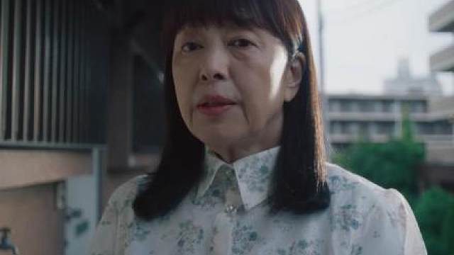 61 岁大妈集体退回 16 岁还收费，大妈版心灵成长班套路有多深