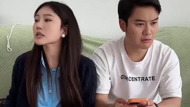 鸭妈妈你儿子被猫欺负了…