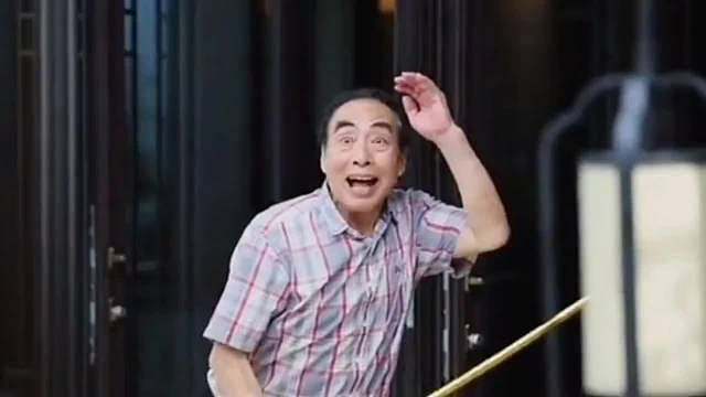 痛别！84岁绍剧表演艺术家小七龄童（章金云）在绍兴因病离世。六小龄童发文悼念，称其为“我的老师”，是