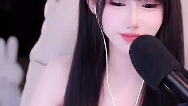 阿稀稀ovo20260913哥哥吃什么都可以