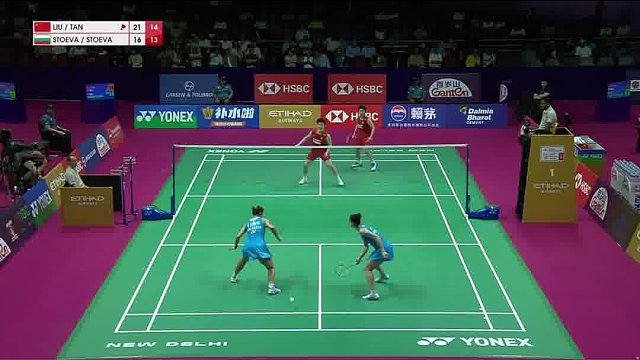 刘圣书/谭宁斜线球路配合 拉扯对手站位制造防守漏洞