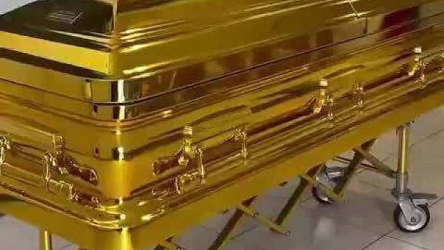 尼日利亚裔英国网红兼商人伊戈·泰尼·乌比里博在泰国接受丁丁增大手术时出现意外，不幸去世。

随后，他