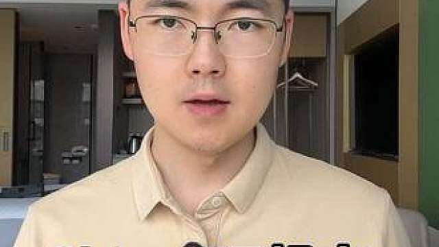 赛车起火，救援人员扔下灭火器就跑？ China GT起火，救援太离谱。