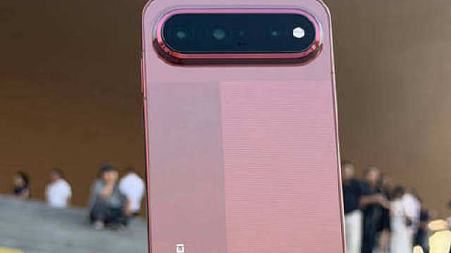 华为阔直板Pura X View 5999元起，还能上国补，真香！ ​​​