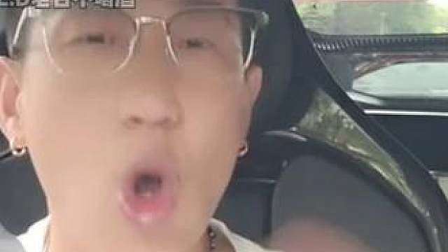 我们的起点都一样都是普通人，你有什么资格瞧不起我