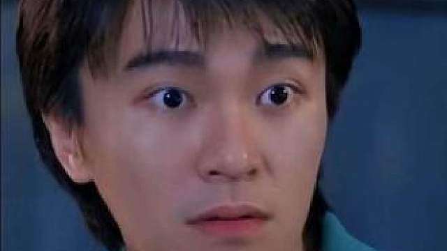 星仔：我还没行动 她先贴过来了 不可描述，哈哈哈哈哈哈