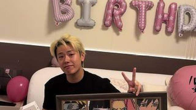 记得帮我美颜一下
