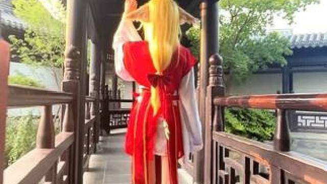 涂山红红，生日快乐