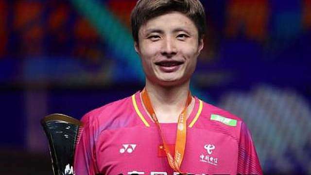 石宇奇被网传退役？ 大家理性看待，国羽不能没有石宇奇！