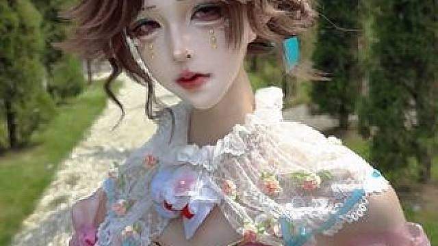 失甜的野草莓