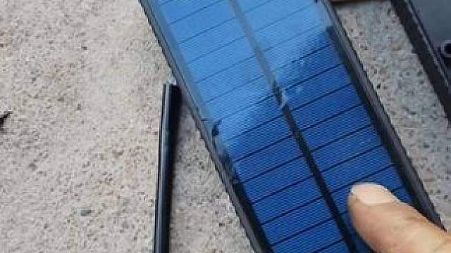 这太阳能充电板，拆开以后惊呆了