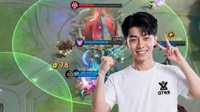 Zyro闪现强开
一波开团正面打穿