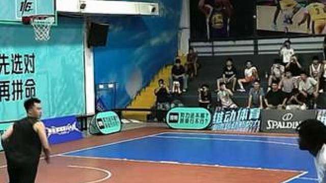 孟博龙战胜前NBA球员特雷伯克 孟博龙拿下集梦116千万合同！！
