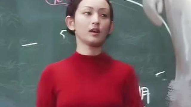 当严厉女老师遇上叛逆学渣