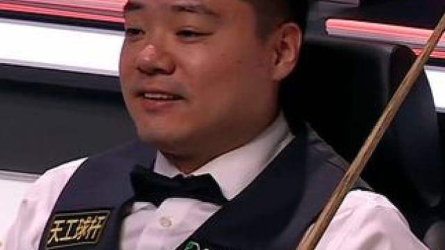 超一流防守大战！丁俊晖极限绝杀凯伦威尔逊，做球解球太精彩了