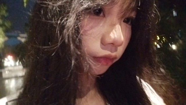 想与你一起牵手散步
