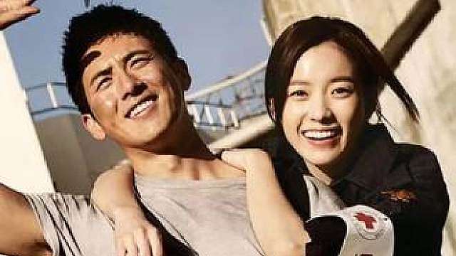 男人邂逅陪酒小姐，结果竟无可救药爱上了对方!