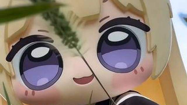 菲比玩草