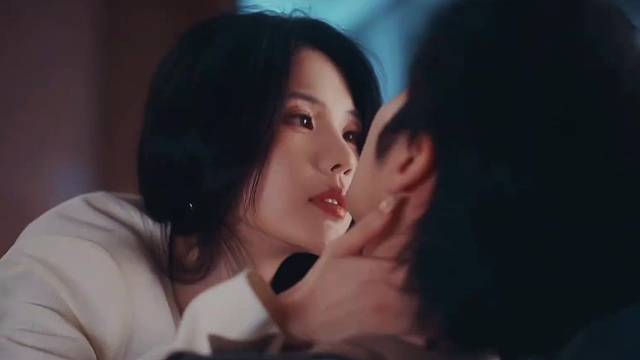 喜欢上了帅气的弟弟！