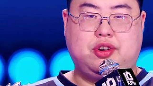 小胖再次获得FMVP，发言却哭着提到曾经狼队的队友们