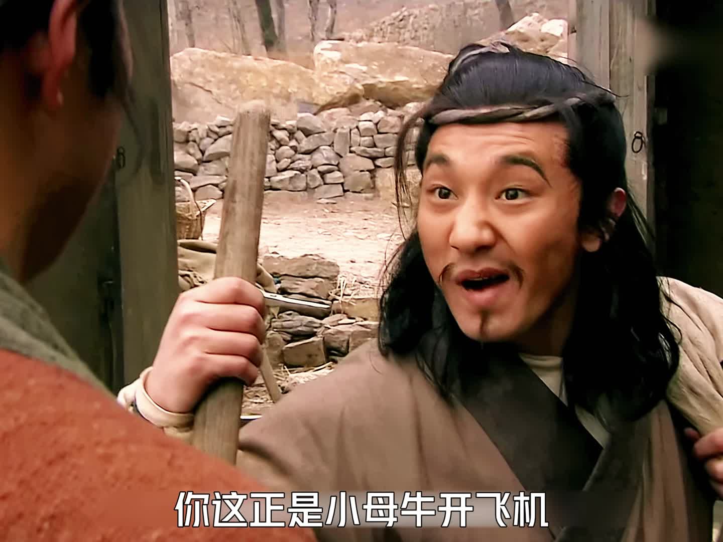 74 时迁偷报晓鸡被发现无奈杀人，三人逃跑时被中埋伏，时迁被抓
