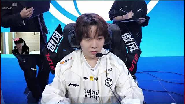 Knight：这两队我很难中立，我看下我还有没有TES队服

能看到 Knight解说 LPL 决赛