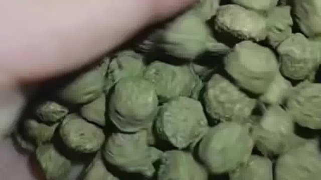 别再贪便宜买垃圾狗粮了，里面加了什么都不知道