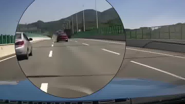 兄弟们我先捡瓶子了！