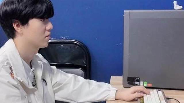 “当我下班还有1分钟时”