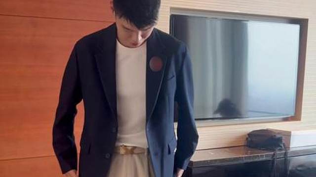 参加星耀礼服发布的“懿”天 预祝与中国代表团亚运会取得佳绩