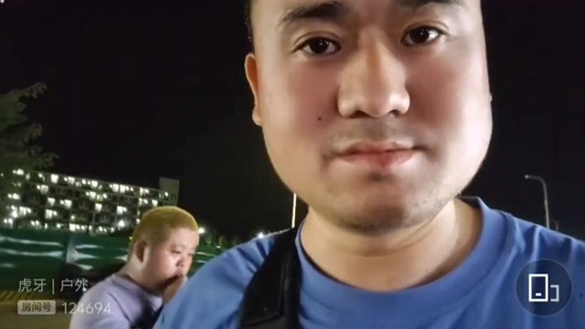 金猪晚上直播中