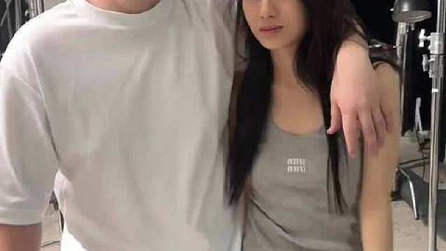 张百乔和小雪真的离婚了吗，所以之前家bao那个事是真的还是假的啊？前段时间梅尼耶结婚只有张百乔到现场