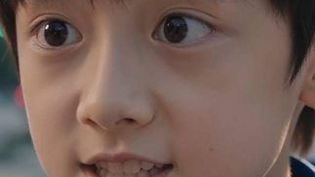 社会最狠的两种人遇上了