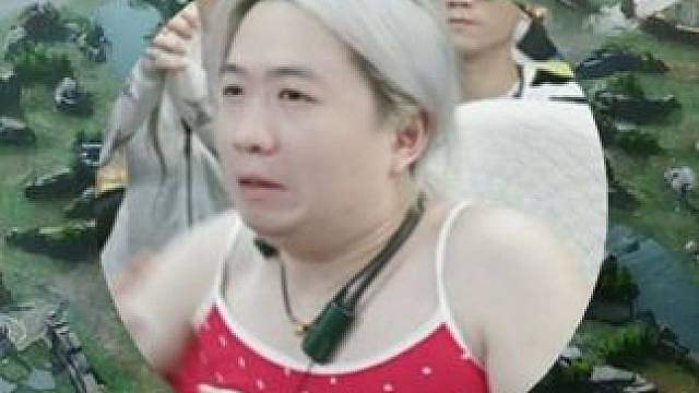 吕德华女装上线，