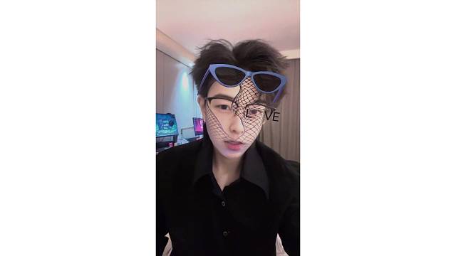 小帅一下