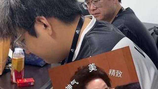 【赛前放松Time】JDG老年活动中心娱乐活动也很丰富多彩